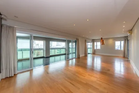 Apartamento com 4 Quartos à venda, 233m² no Vila Uberabinha, São Paulo