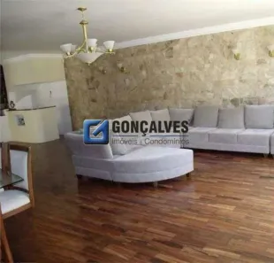 Sobrado com 5 Quartos para alugar, 420m² no Jardim do Mar, São Bernardo do Campo