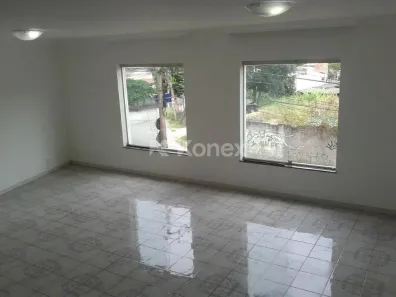 Sobrado com 3 Quartos à venda, 219m² no Jardim Virginia Bianca, São Paulo