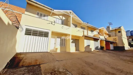 Sobrado com 2 Quartos à venda, 66m² no Cidade Nova, Caxias do Sul