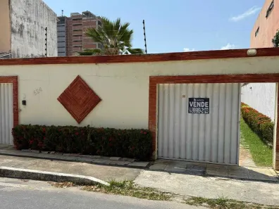 Casa com 3 Quartos à venda, 283m² no Coroa do Meio, Aracaju