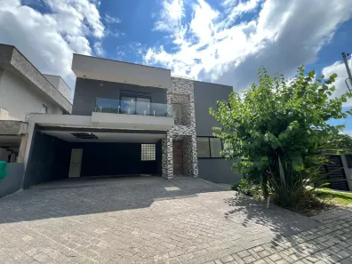 Casa de Condomínio com 3 Quartos à venda, 340m² no Colinas de Parnaíba I, Santana de Parnaíba