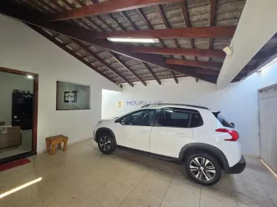 Casa com 3 Quartos à venda, 140m² no Aeroporto Sul, Araguari