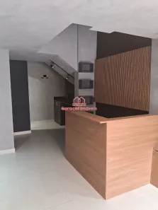 Ponto Comercial para alugar, 50m² no Guilhermina, Praia Grande