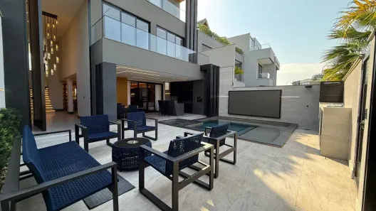 Casa de Condomínio com 5 Quartos à venda, 520m² no Recreio dos Bandeirantes, Rio de Janeiro