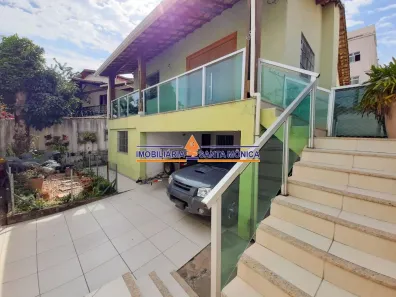 Casa com 4 Quartos à venda, 250m² no Santa Amélia, Belo Horizonte