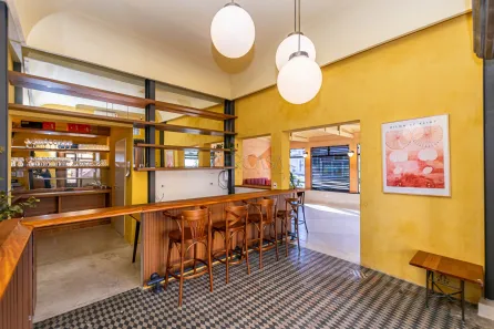 Imóvel Comercial com 8 Quartos para alugar, 213m² no São Francisco, Curitiba