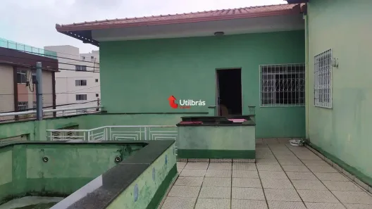 Casa com 5 Quartos à venda, 240m² no Sagrada Família, Belo Horizonte