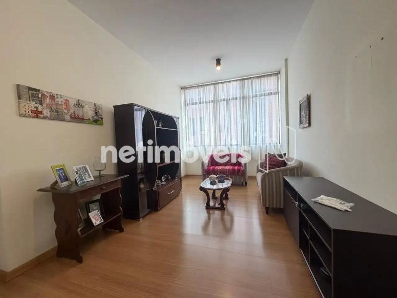 Apartamento com 3 quartos — Boa Viagem, Belo Horizonte