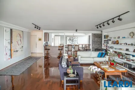 Apartamento com 4 Quartos à venda, 680m² no Santa Cecília, São Paulo