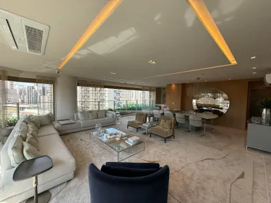 Apartamento com 3 Quartos à venda, 150m² no Moema, São Paulo