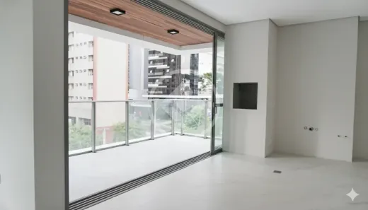 Apartamento com 3 Quartos à venda, 187m² no Água Verde, Curitiba