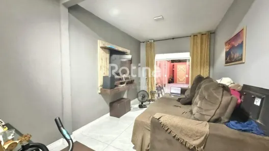 Casa de Condomínio com 2 Quartos à venda, 90m² no Jardim Holanda, Uberlândia