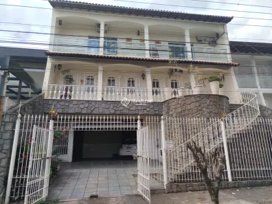 Casa com 5 Quartos à venda, 416m² no Jardim Amália, Volta Redonda