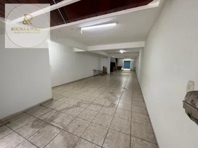 Casa com 3 Quartos à venda, 300m² no Sítio da Figueira, São Paulo