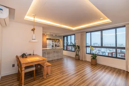 Apartamento com 2 Quartos para alugar, 75m² no Independência, Porto Alegre