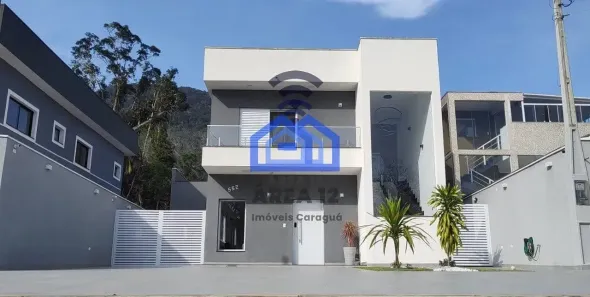 Sobrado com 3 Quartos à venda, 240m² no Mar Verde II, Caraguatatuba