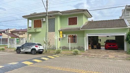Casa com 3 Quartos à venda, 175m² no Hípica, Porto Alegre