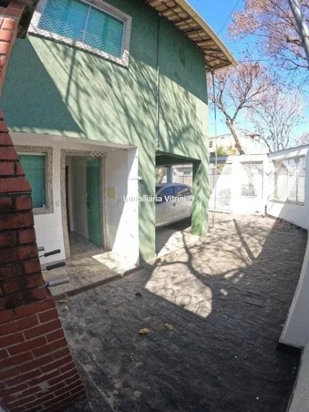 Casa com 3 quartos — Santa Terezinha, Belo Horizonte