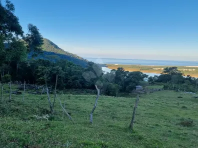 Lote/Terreno à venda, 8600m² no Costa do Macacu, Garopaba