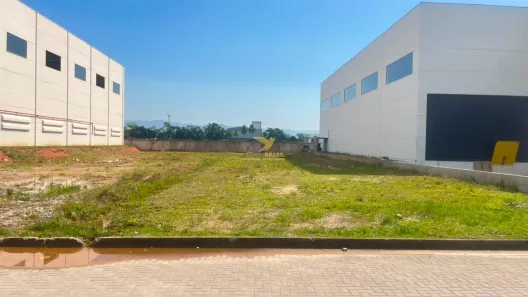 Lote/Terreno à venda, 1500m² no Prado de Baixo, Biguaçu