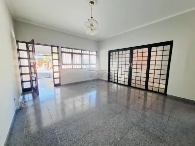 Casa com 3 Quartos para alugar, 217m² no Jardim Anhangüera, Ribeirão Preto