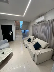 Casa de Condomínio com 3 Quartos à venda, 220m² no Condomínio Primor das Torres, Cuiabá