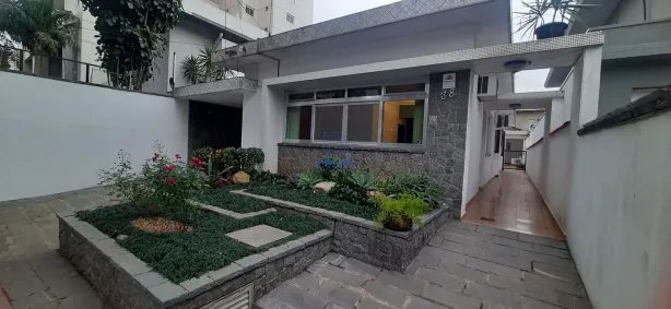 Casa com 4 Quartos para alugar, 320m² no Embaré, Santos