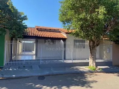 Casa com 2 Quartos à venda, 160m² no Conjunto Habitacional Cristo Rei, São José do Rio Preto