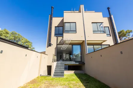 Sobrado com 3 Quartos à venda, 284m² no Campo Comprido, Curitiba
