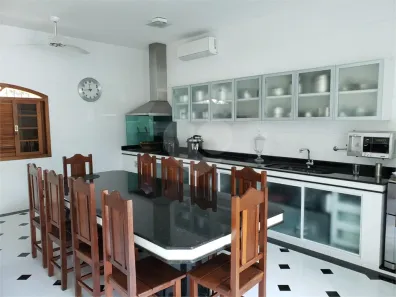 Fazenda/Sítio com 4 Quartos à venda, 413m² no Jardim Alice, Barra Mansa