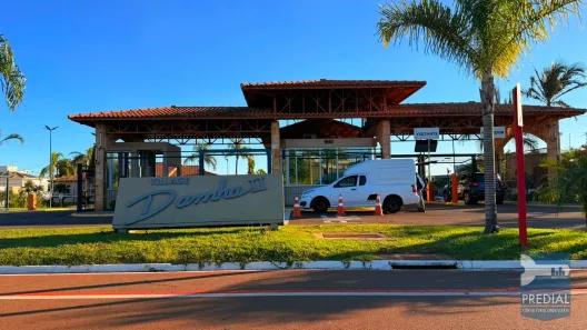 Casa de Condomínio com 3 Quartos para alugar, 185m² no Jardim Jockey Clube, São Carlos