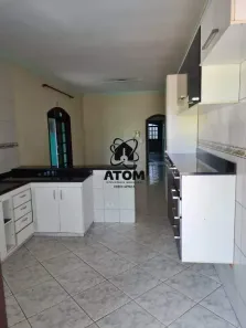 Casa com 3 Quartos para alugar, 300m² no Jardim Eulália, Taubaté