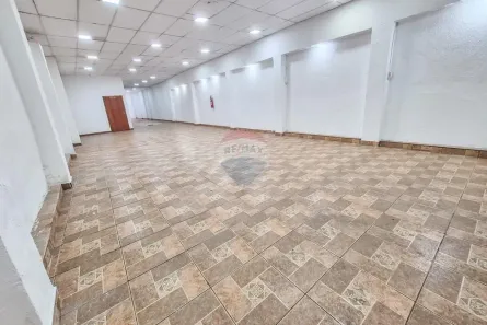 Ponto Comercial para alugar, 212m² no Santa Helena, Juiz de Fora