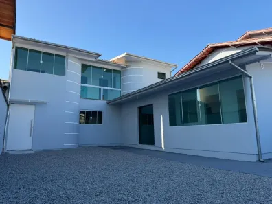Casa com 4 Quartos à venda, 130m² no Forquilhas, São José