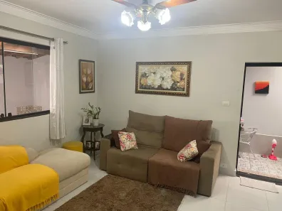Casa com 3 Quartos à venda, 244m² no Jardim Maria Augusta, Taubaté