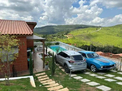 Casa de Condomínio com 4 Quartos à venda, 107m² no Estacao de Moreiras, Mairinque