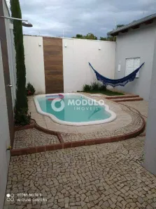 Casa com 3 Quartos à venda, 150m² no Residencial Gramado, Uberlândia