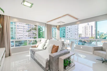 Apartamento com 3 Quartos à venda, 93m² no Passo da Areia, Porto Alegre