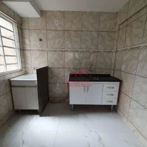 Apartamento com 2 Quartos para alugar, 43m² no Perobinha, Londrina