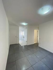 Apartamento com 2 Quartos à venda, 40m² no Mário Quintana, Porto Alegre