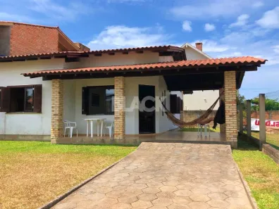 Casa com 3 Quartos à venda, 110m² no Torres, Torres