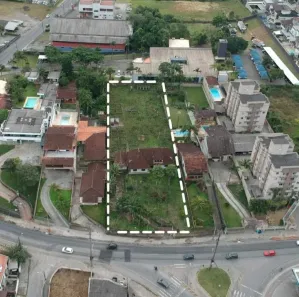 Lote/Terreno à venda, 2731m² no Boa Vista, Joinville