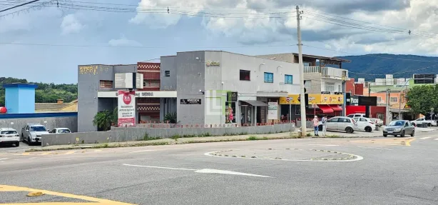 Prédio Comercial à venda, 650m² no Parque Residencial Eloy Chaves, Jundiaí