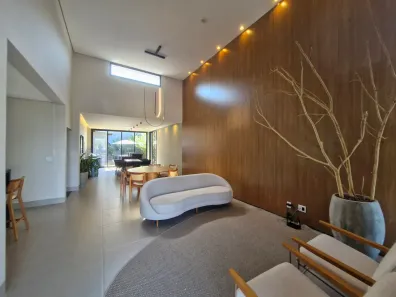 Casa de Condomínio com 3 Quartos à venda, 206m² no Jardim Botânico, Uberlândia