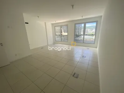 Sala Comercial à venda, 35m² no Trindade, Florianópolis