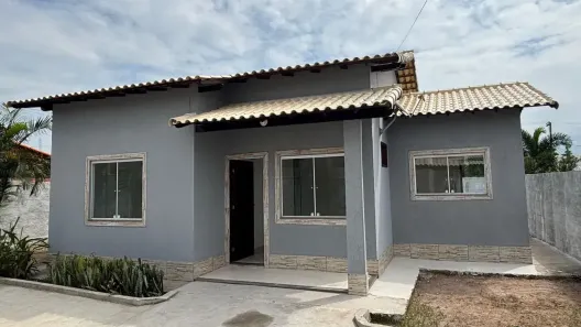 Casa de Condomínio com 3 Quartos à venda, 75m² no Caluge, Itaboraí