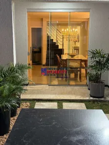 Casa com 3 Quartos à venda, 245m² no Europa, Contagem