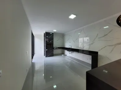 Casa com 3 Quartos à venda, 190m² no Alto Umuarama, Uberlândia