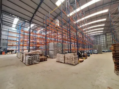 Galpão/Depósito/Armazém para alugar, 4000m² no Alto Aririú, Palhoça